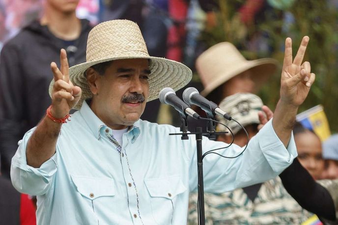 Trump nejspíš doufá, že venezuelský autokrat rok 2026 politicky nepřežije. Trump nejspíš doufá, že venezuelský autokrat rok 2026 politicky nepřežije.