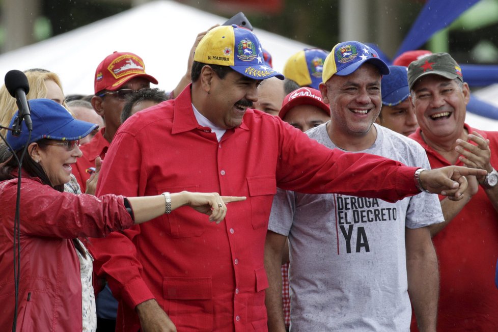 Venezuelský prezident Nicolás Maduro při antiimperialistické demonstraci v Caracasu