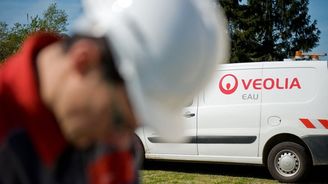 Veolia zostřila boj o převzetí konkurence. Francouzské vládě navzdory