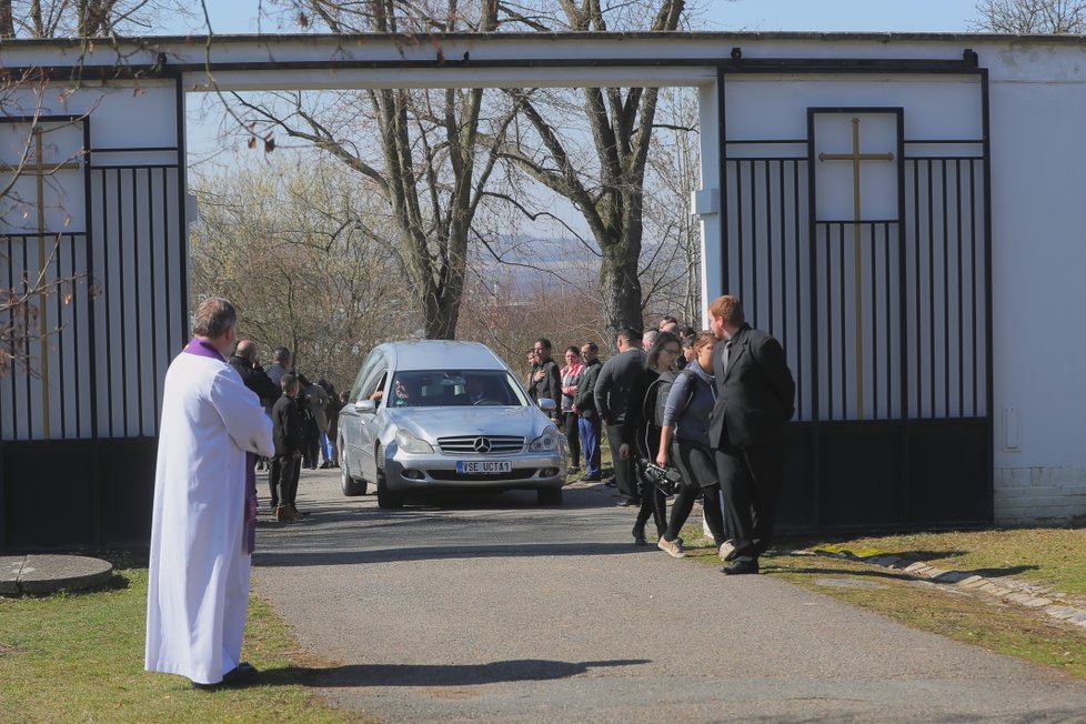 Pohřeb Věry Bílé v Rokycanech