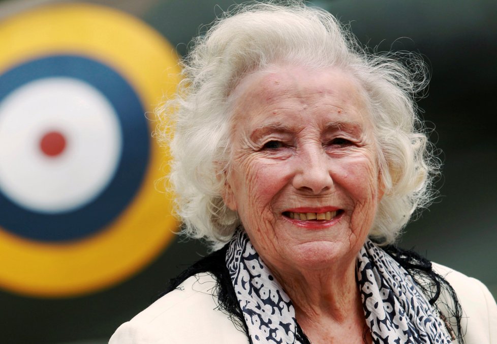 Britská zpěvačka Vera Lynn