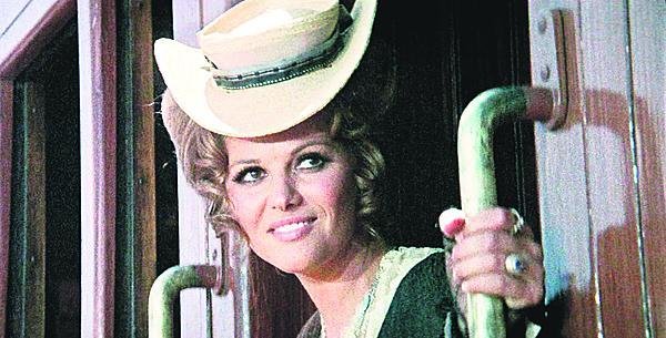 1968 Hvězda filmu Tenkrát na Západě Claudia Cardinalová.