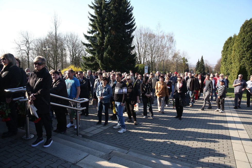 Poslední rozloučení se zpěvačkou Věrou Špinarovou