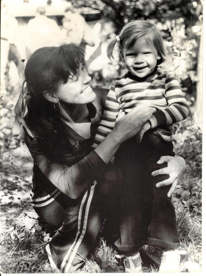 Archivní snímek Andrey Verešové s maminkou