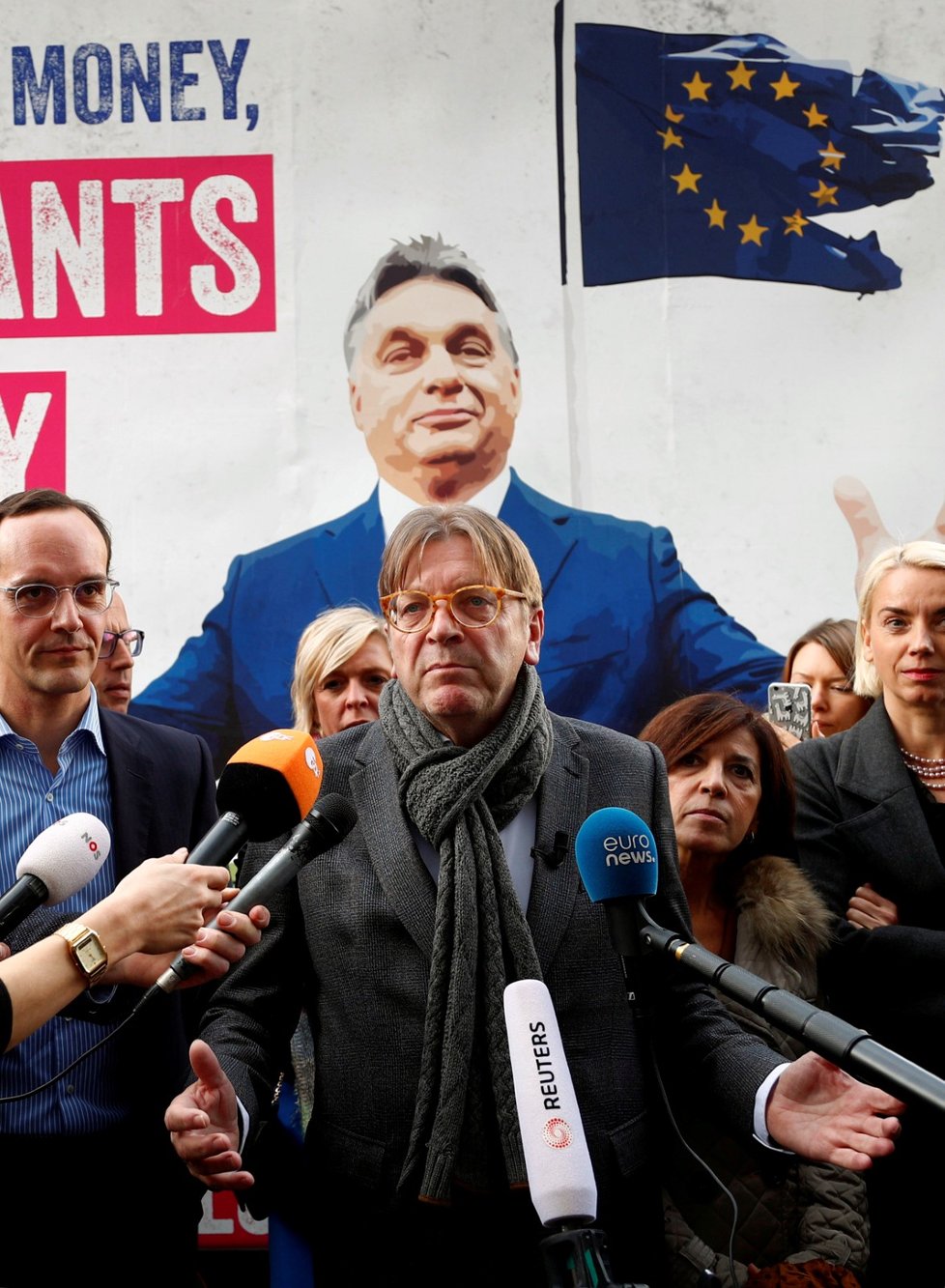 Kampaň předsedy frakce ALDE Verhofstadta proti maďarskému premiéru Viktoru Orbánovi (6.11.2018)