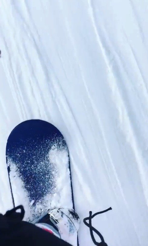 Veronika Arichteva na snowboardu