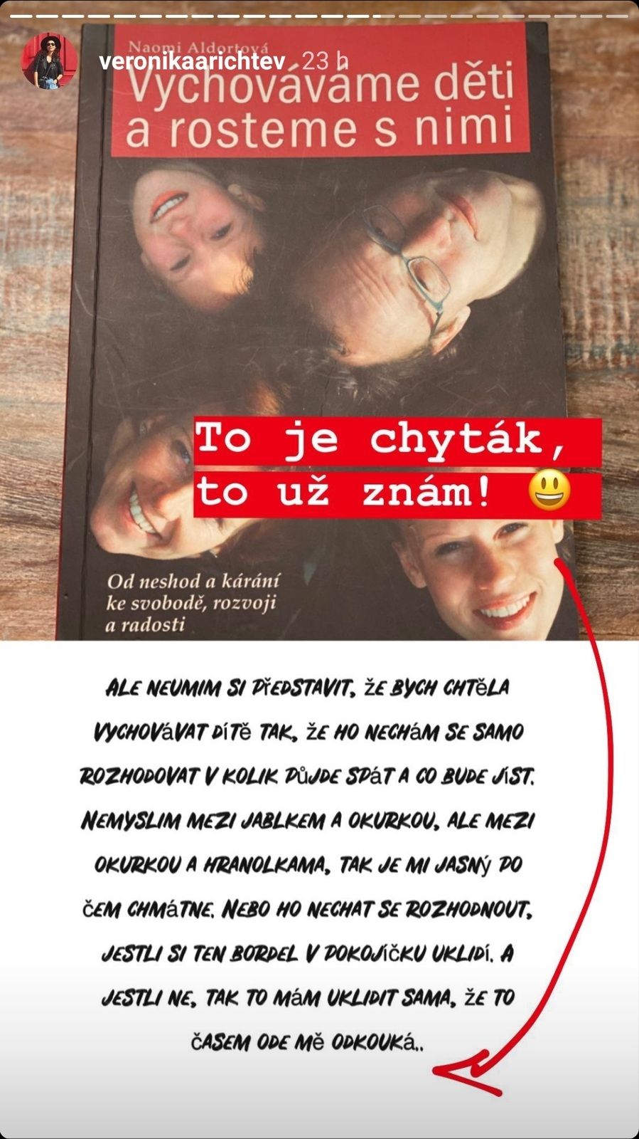 Nastávající maminka Arichteva se pustila do čtení odborné literatury...