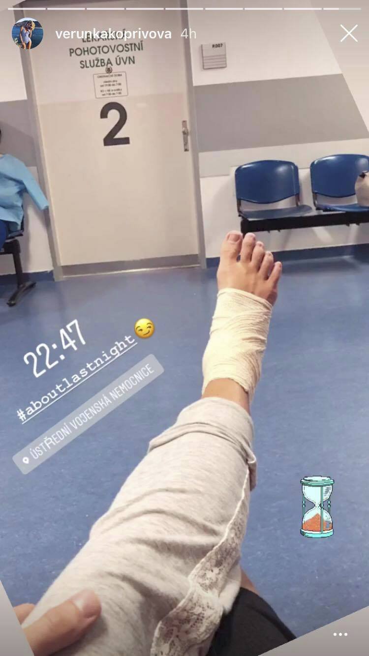 Zraněná noha Veroniky Kopřivové