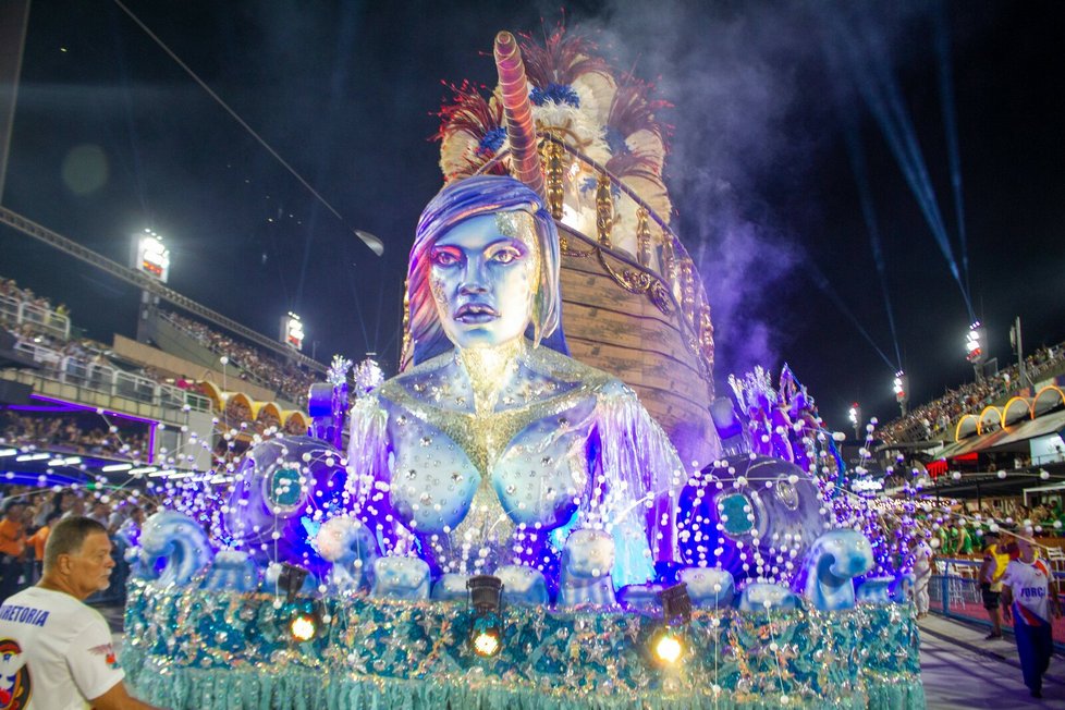 Tanečnice Veronika Lálová i letos zářila jako musa na karnevalu v Riu de Janeiro.