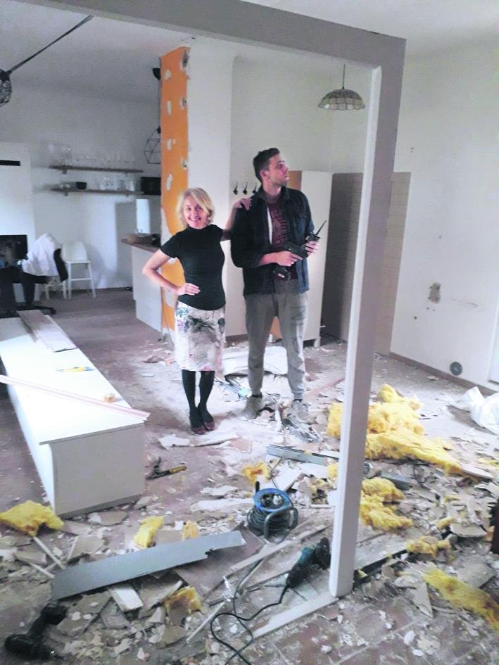 Veronika Žilková se synem Vincentem v bytě před rekonstrukcí