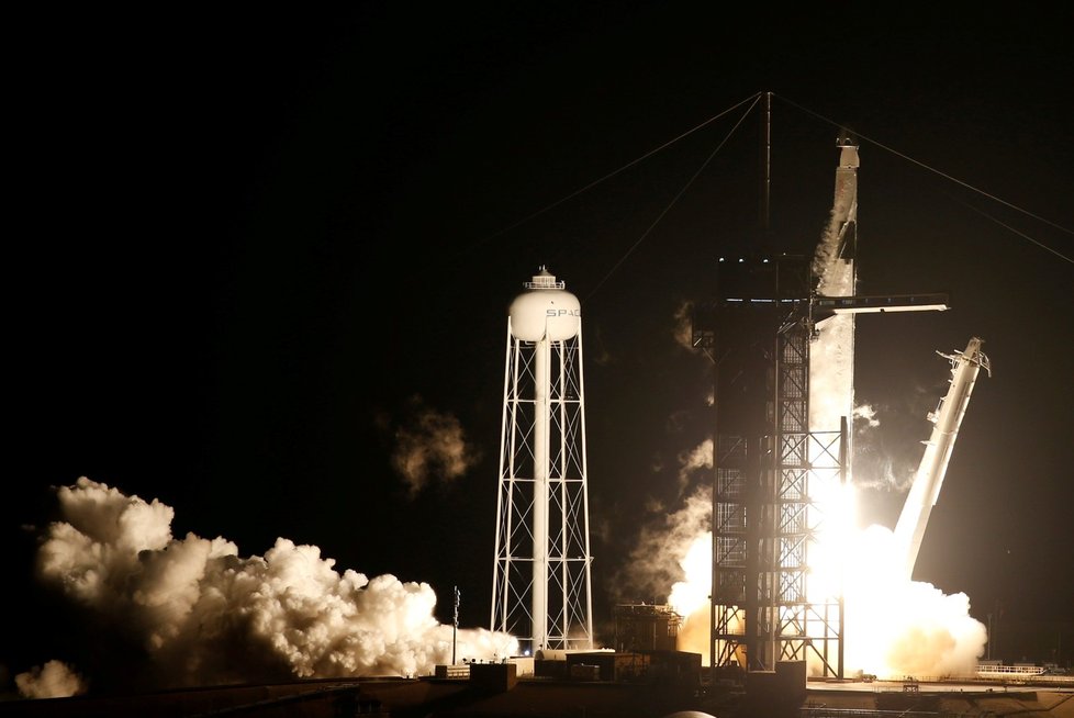 Start rakety Falcon 9 k ISS.