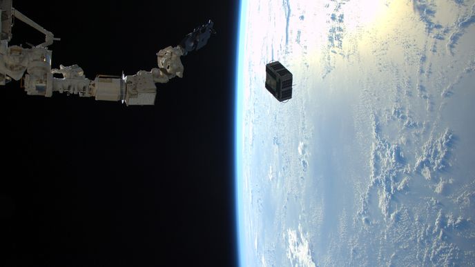 CubeSaty jsou vypouštěny i z paluby Mezinárodní vesmírné stanice.