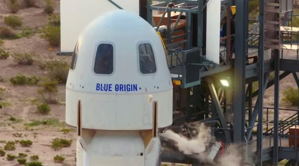 Blue Origin krátce před startem.