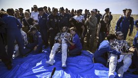 Podezření se vztahuje na astronautku Anne McClainovou.