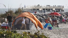 Start největší rakety současnosti si nenechaly ujít davy fanoušků