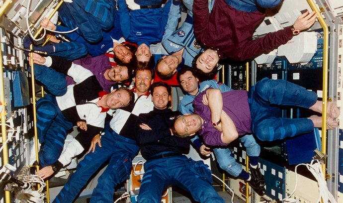 Na vesmírné stanici Mir se vystřídalo 104 kosmonautů z 12 zemí.