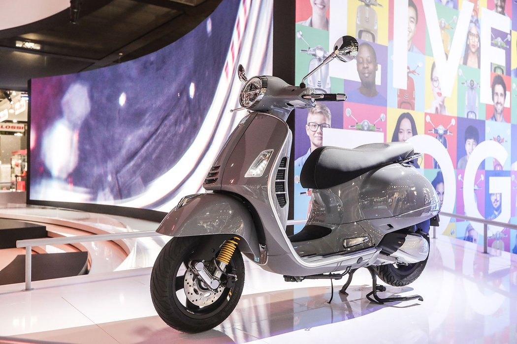 Vespa GTS Super Tech