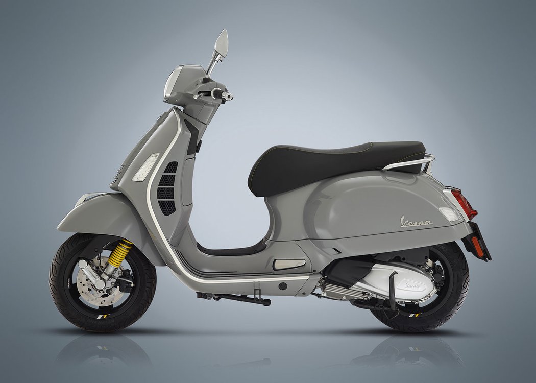 Vespa GTS Super Tech