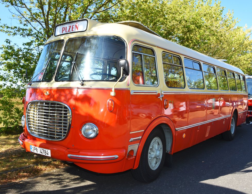 Autobus Škoda 706 RTO z roku 1964