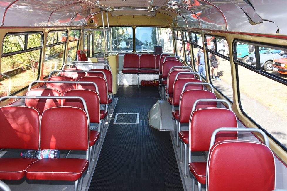 Autobus Škoda 706 RTO z roku 1964.