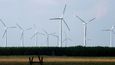 Skupina EPH postaví prostřednictvím dceřiné firmy EP New Energies farmy s celkem padesáti větrnými turbínami o výkonu po šesti megawattech.