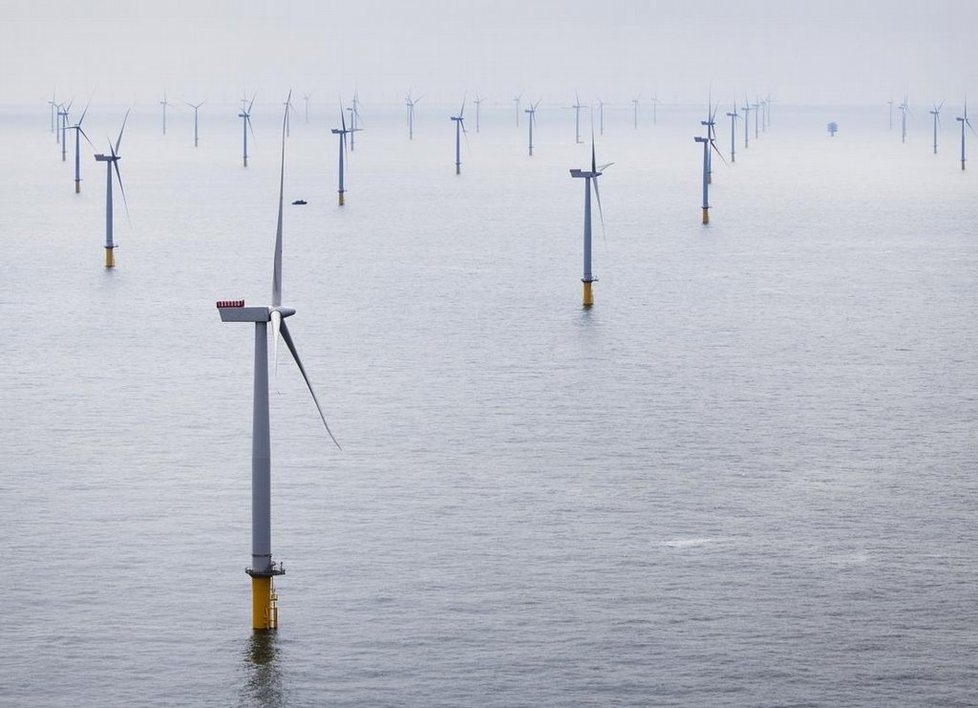 Větrné elektrárny Siemens u pobřeží Velké Británie