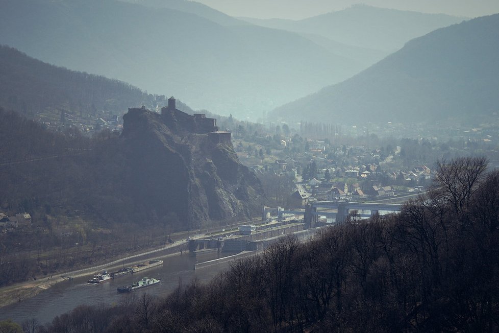 Romantická zřícenina hradu Střekov.