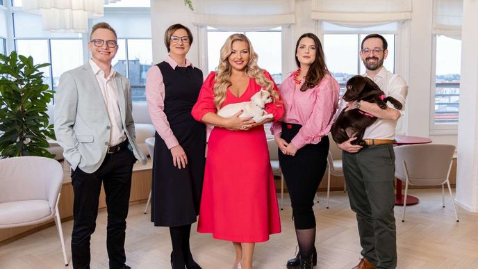 Simona Kijonková s týmem Vetstor. Simona Kijonková s týmem Vetstor.