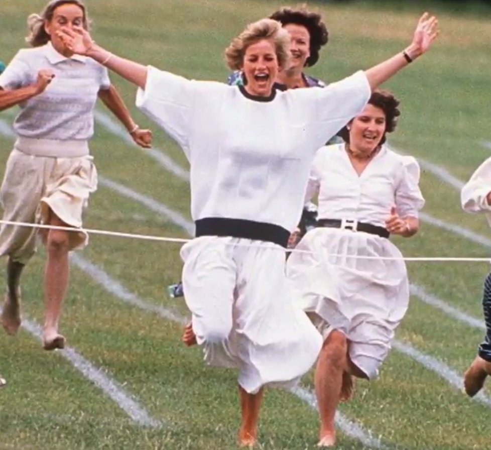 Princezna Diana v roce 1989 vyhrála závod