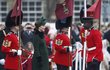 Královský pár slavil den sv. Patrika: Vévodkyně Kate v úplém kabátku ukázala těhotenské bříško