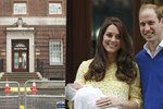 Přípravy na porod vévodkyně Kate: Zátarasy u porodnice!