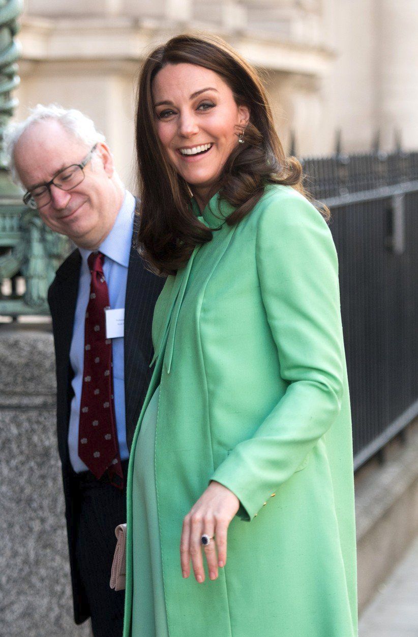 Vévodkyně Kate v osmém měsíci těhotenství