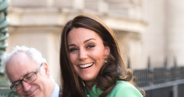 Vévodkyně Kate je v osmém měsíci těhotenství.