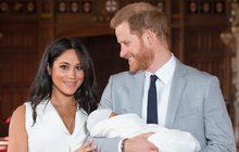 Syn Harryho a Meghan: Prvenství pro nové královské miminko!