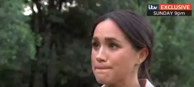 Vévodkyně Meghan se málem rozplakala.