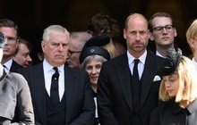 Princ William proti zvrhlému Andrewovi: Vyhodil strýce na dlažbu?! Princ William proti zvrhlému Andrewovi: Vyhodil strýce na dlažbu?!