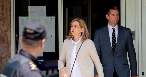 Manžel španělské princezny nastoupil do vězení. Pětiletý trest si odpyká mezi ženami