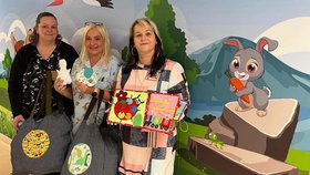 Předávání hraček od vězňů nemocným dětem