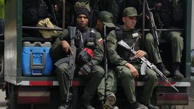 Venezuelská policie zasahovala ve věznici vedené lídrem gangu, měla bar i bazén.