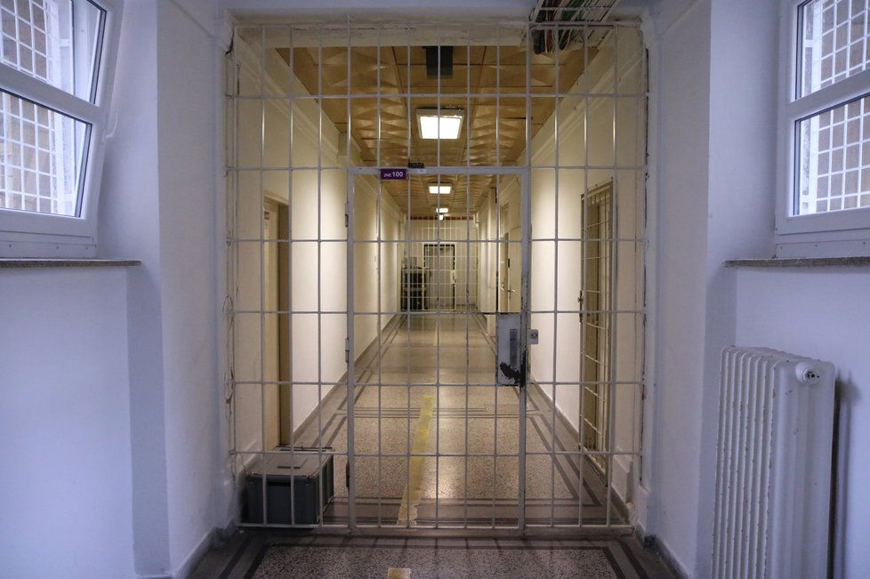V Česku je momentálně „za mřížemi“ přes 22 tisíc vězňů.