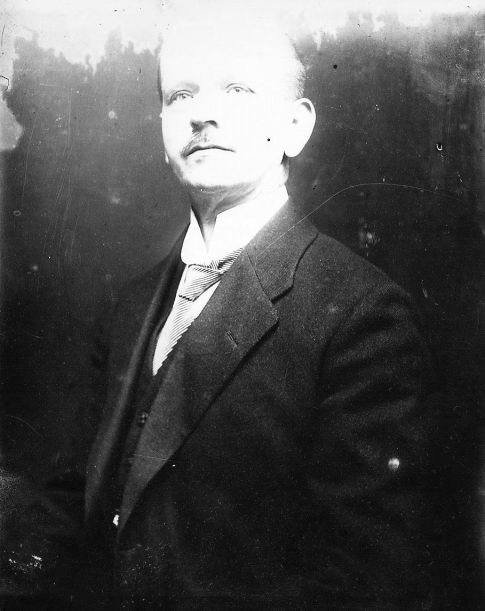 První ředitel plzeňské trestnice Julius Schnabl (*1832–†1897).