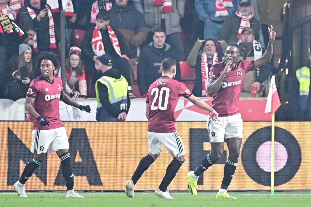 Victor Olatunji druhým gólem v utkání vyrovnal pohárový duel se Slavií