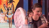 Miranda Kerr vyměnila sexy křídla za praktická pro maminky