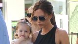 Harper Beckham šlape mámě na paty: V módě se už vyzná