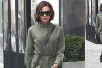 Styl podle celebrit: Victoria Beckham v army zeleném outfitu