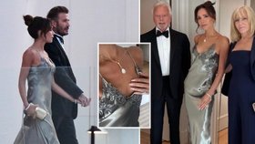 Victoria Beckhamová na svatbě syna: Tajemství jejích šatů! Jsou z tekutého kovu 