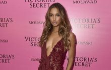 Victoria’s Secret Andílci po šichtě chodí »naostro«!