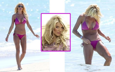 Victoria Silvstedt musela resit ozehavy problem v bikinach