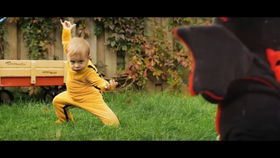 Epická kung-fu bitva mezi dítětem a drakem