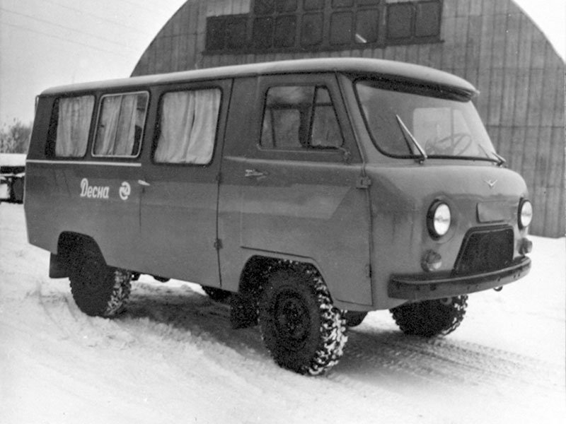 UAZ 452